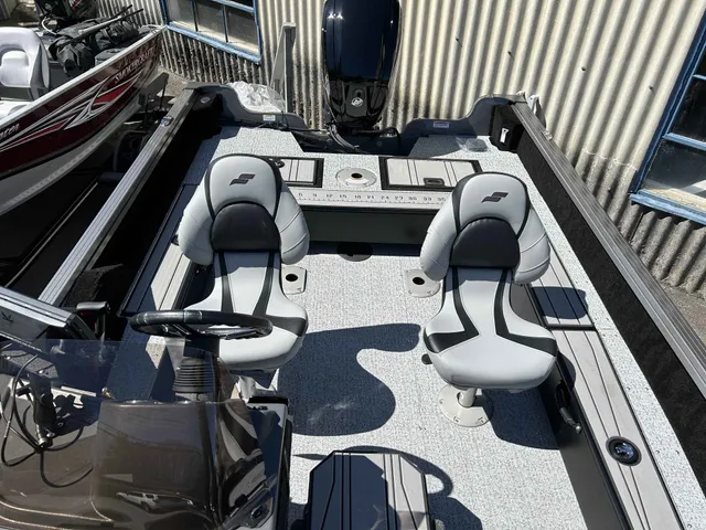 Boat Thumbnail 3