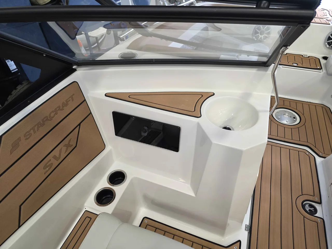 Boat Image 10