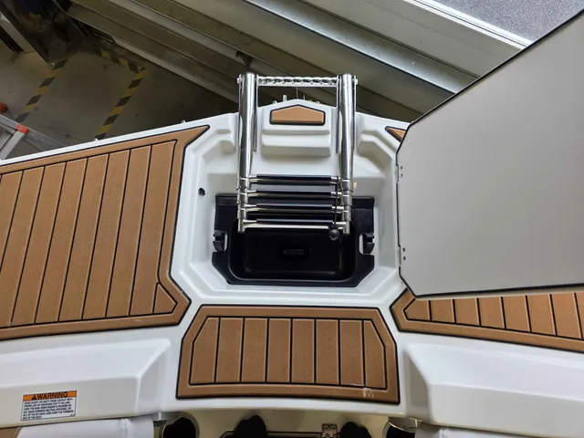 Boat Thumbnail 26
