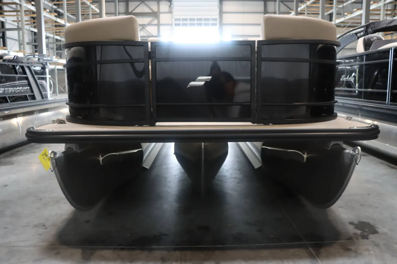 Boat Image 5