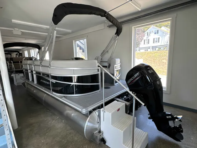 Boat Thumbnail 1