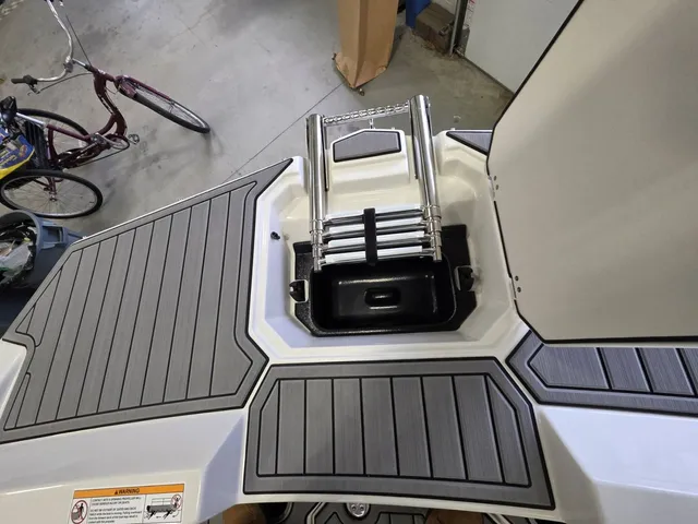 Boat Thumbnail 15