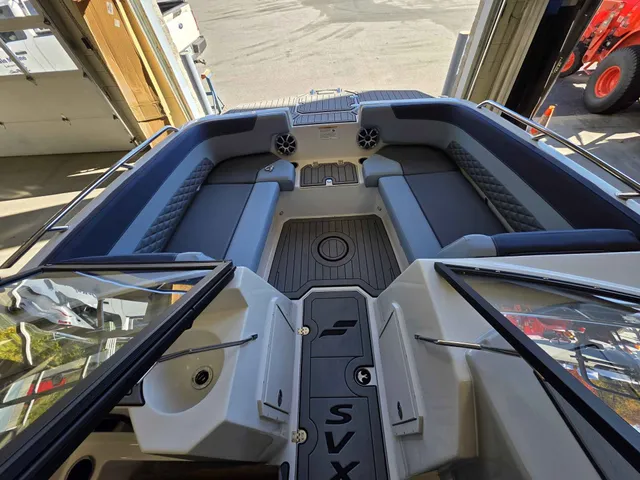 Boat Thumbnail 9