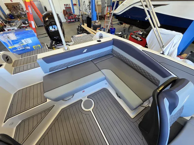 Boat Thumbnail 12