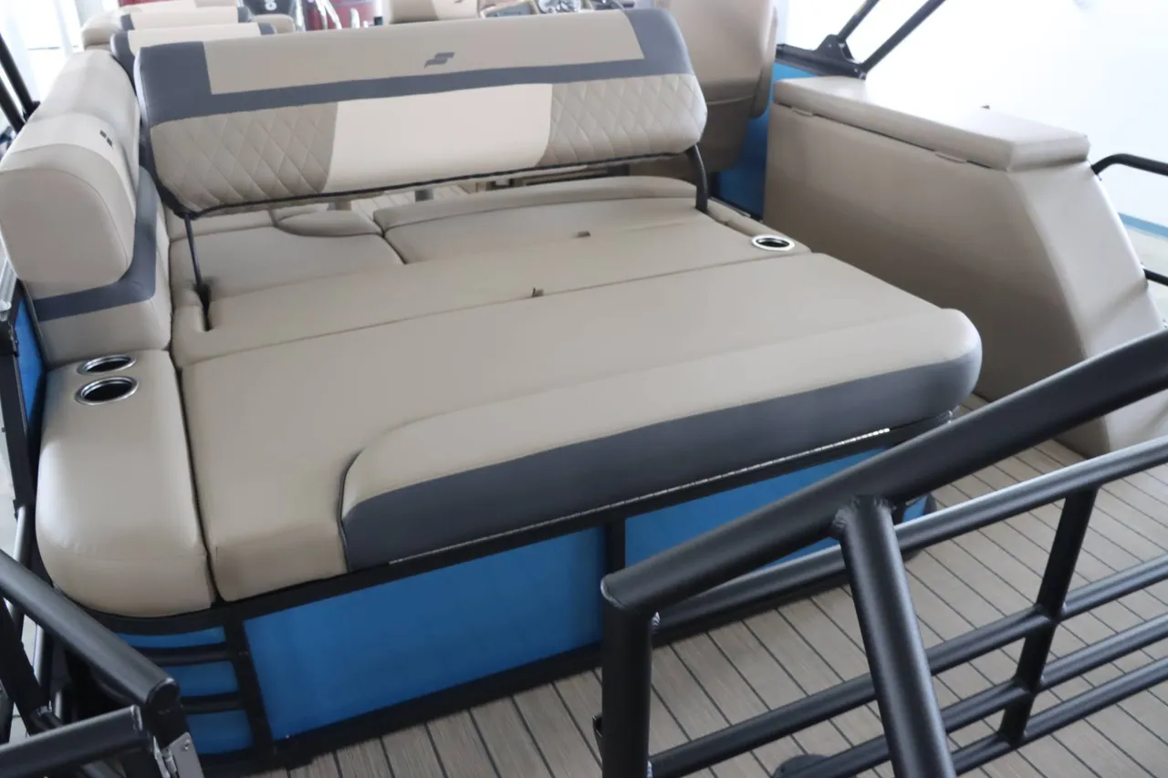 Boat Image 5