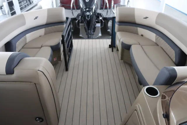 Boat Thumbnail 12