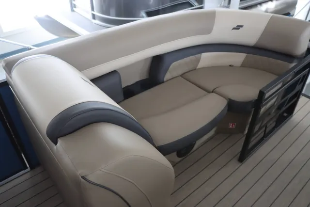 Boat Thumbnail 13