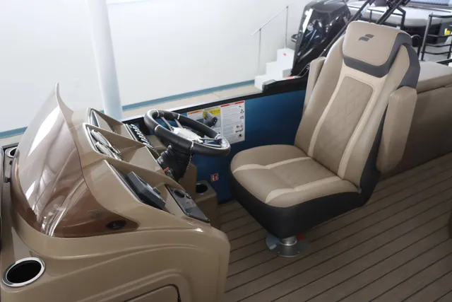 Boat Thumbnail 16