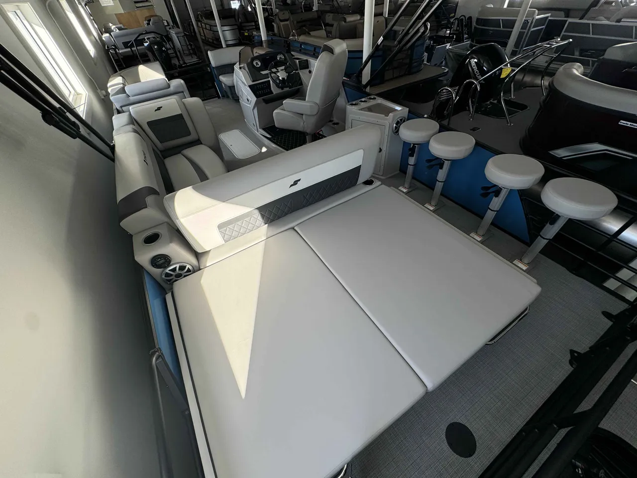 Boat Image 8