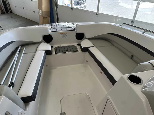 Boat Thumbnail 4
