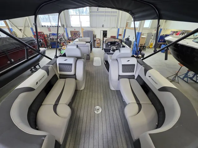 Boat Thumbnail 8