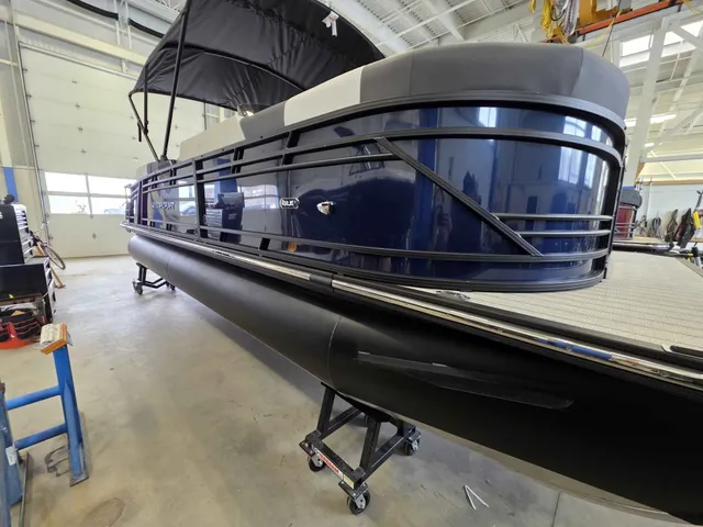 Boat Thumbnail 6
