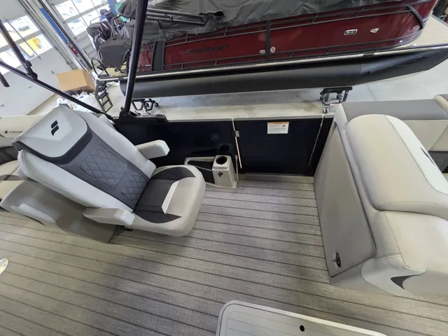 Boat Thumbnail 21