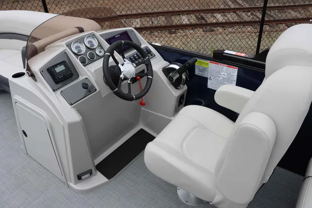 Boat Thumbnail 5