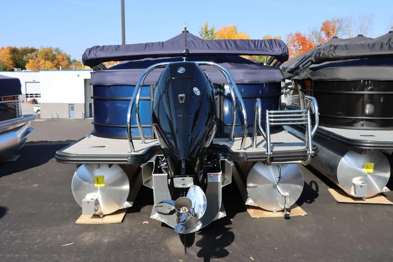 Boat Image 1