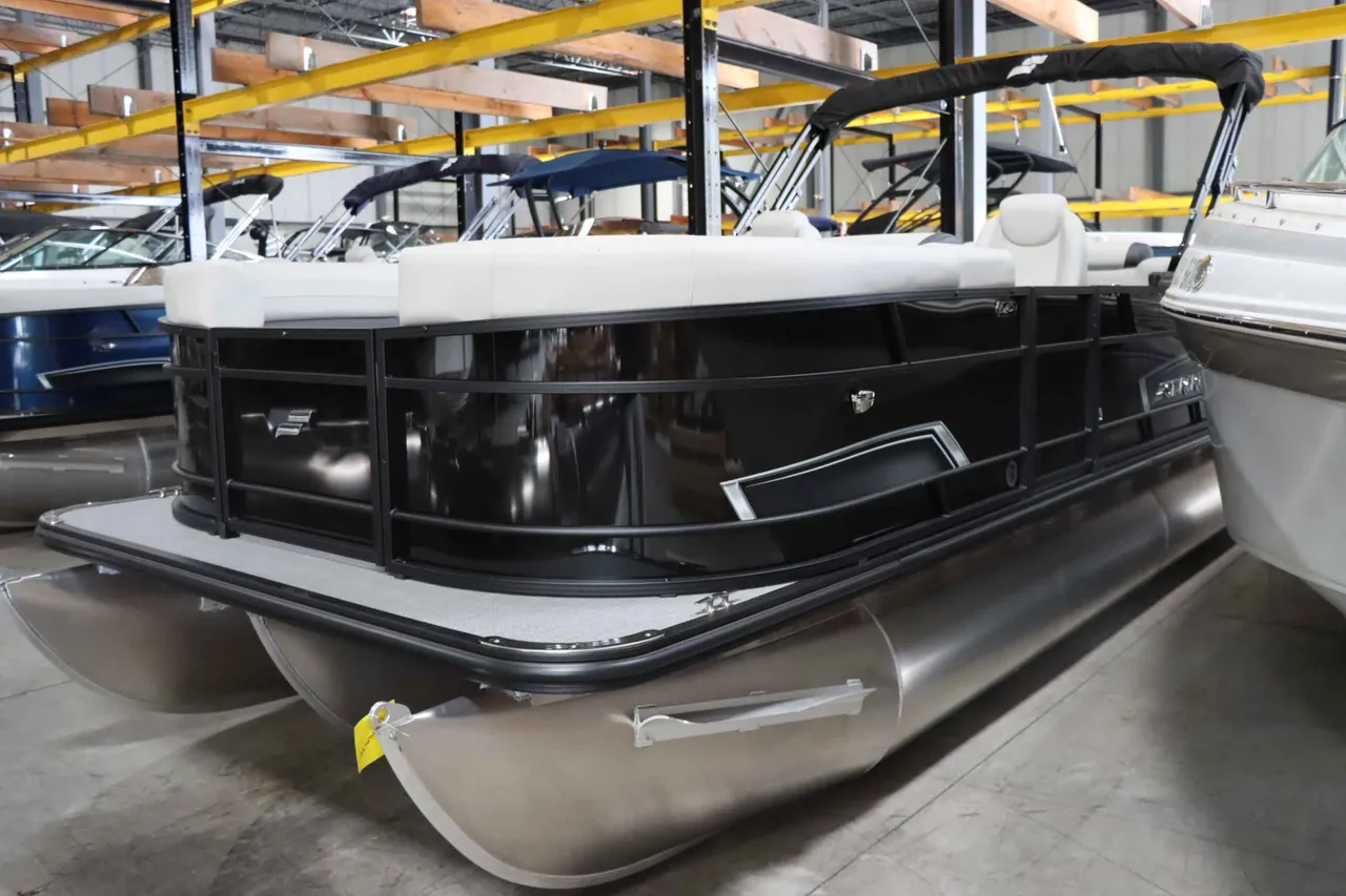 Boat Image 0