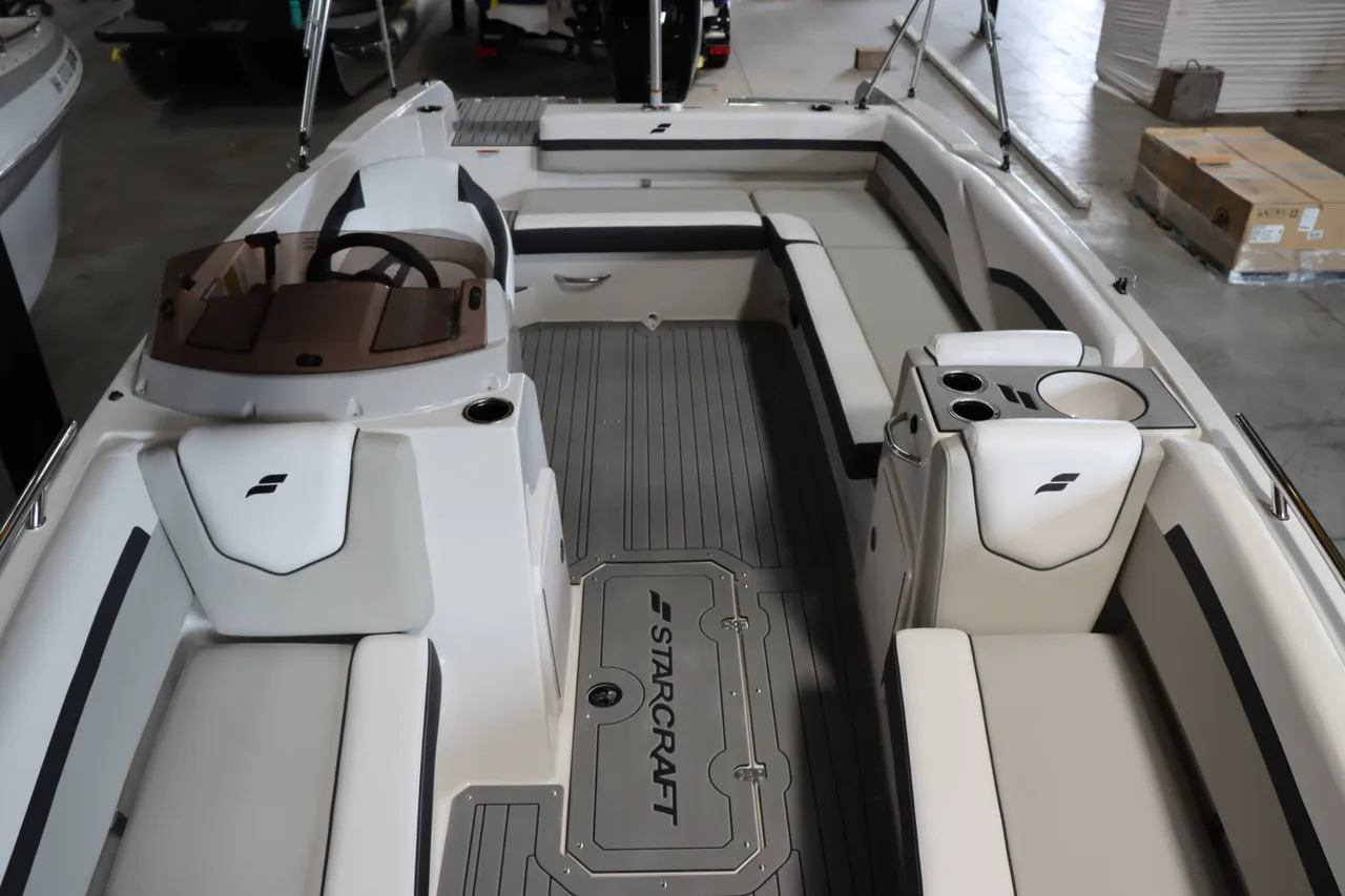 Boat Image 19