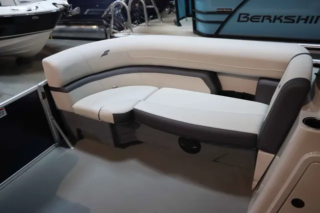 Boat Thumbnail 15
