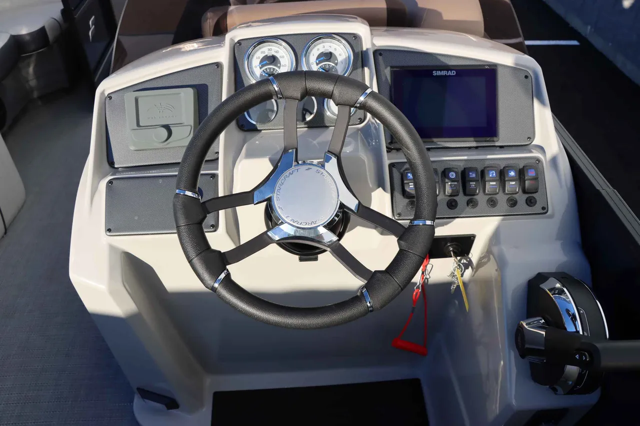 Boat Image 10