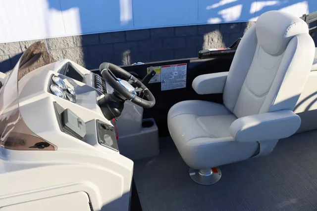 Boat Thumbnail 12
