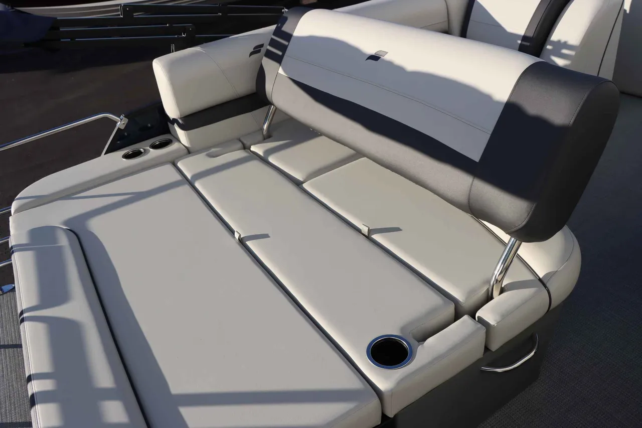 Boat Image 16