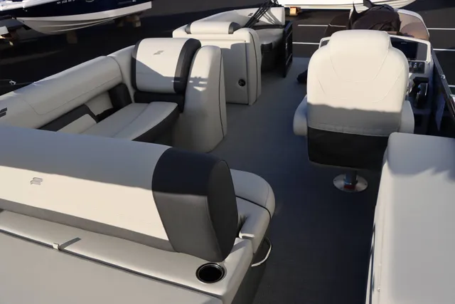 Boat Thumbnail 19