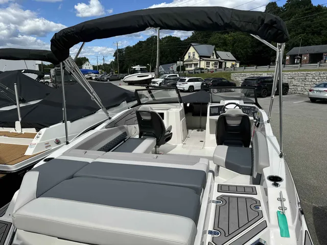 Boat Thumbnail 5