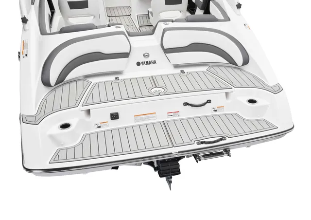 Boat Thumbnail 3