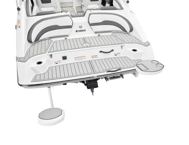 Boat Thumbnail 6
